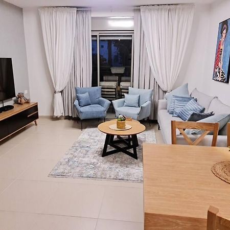 Appartement מרחק נגיעה בתקווה à Petach Tikva Extérieur photo