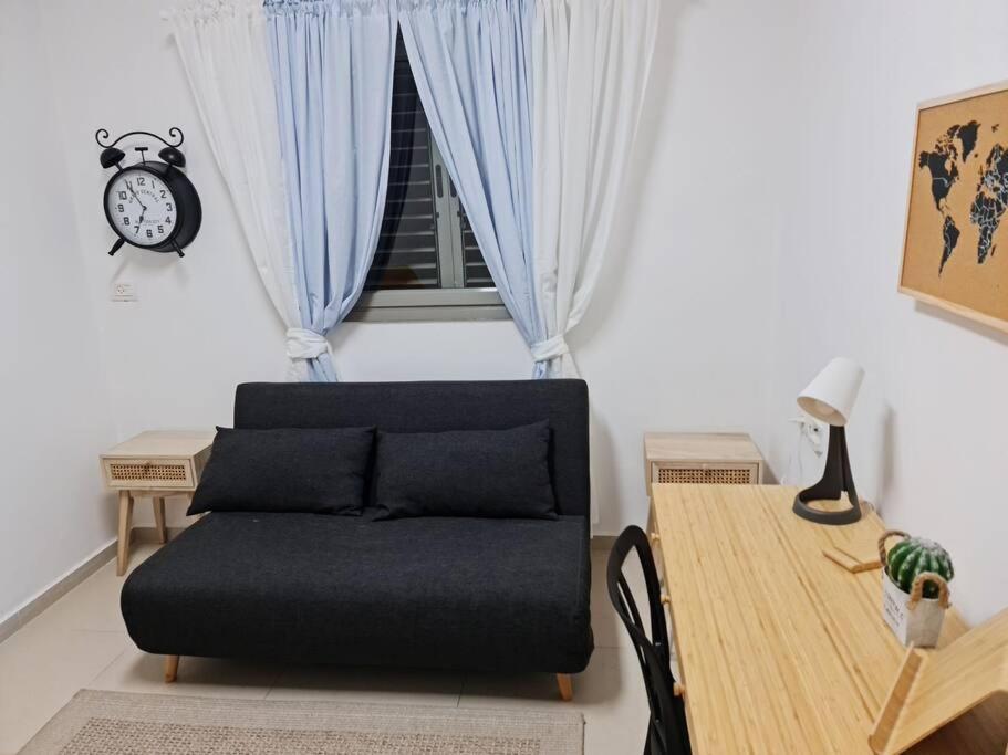 Appartement מרחק נגיעה בתקווה à Petach Tikva Extérieur photo